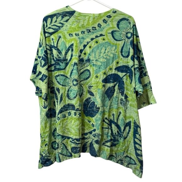 Jess & Jane Shirt Women Size Medium Asymmetrical Green Floral Lightweight Beach - Picture 2 of 7
